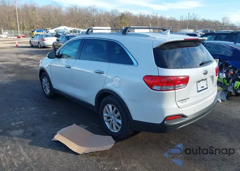 2018 Kia Sorento 2.4L Lx z USA, uszkodzony, nr VIN 5XYPG4A37JG416195